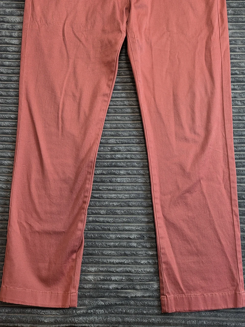 J. Crew Men's Chinos in Dusty Rose